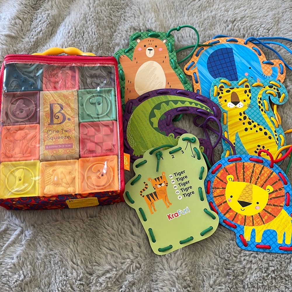 B.Toys One Two Squeeze Building Blocks Baby Toys KraFun Lacing Cards Animals